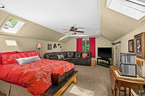 5994 N Pike Lake Road Duluth MN 55811