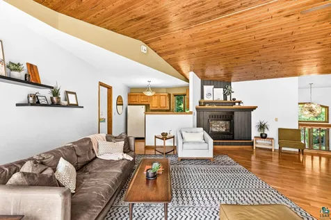 4068 County Road 138 Barnum MN 55707