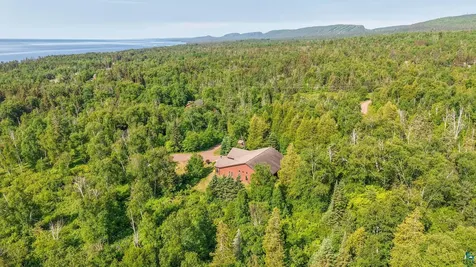 10 Tracks West Trail Lutsen MN 55612