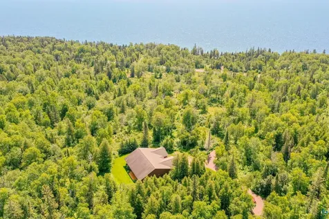 10 Tracks West Trail Lutsen MN 55612