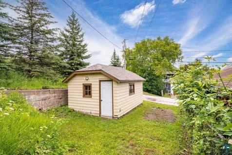 2306 W 12th Street Duluth MN 55806