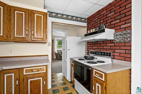 2306 W 12th Street Duluth MN 55806