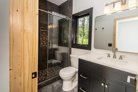 1061 W 3rd Street Grand Marais MN 55604