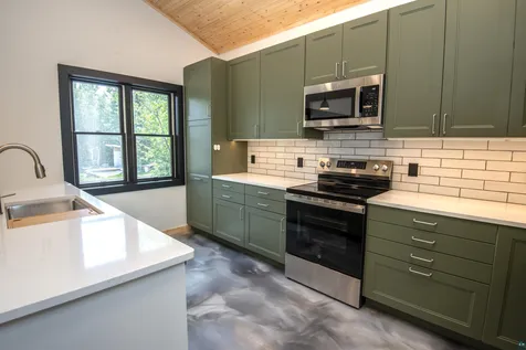 1061 W 3rd Street Grand Marais MN 55604