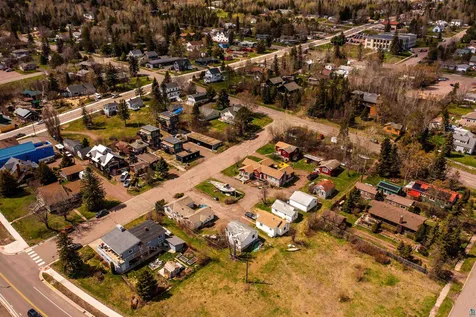 14 W 4th Avenue Grand Marais MN 55604