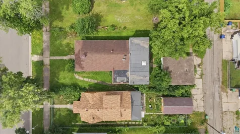 2208 4th Avenue W Hibbing MN 55746-1520