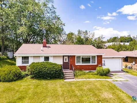 3131 Chambersburg Avenue Duluth MN 55811