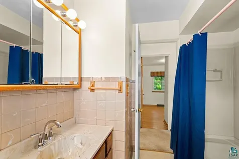 3131 Chambersburg Avenue Duluth MN 55811