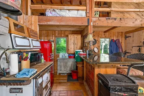 5985 Highway 1 Silver Bay MN 55614