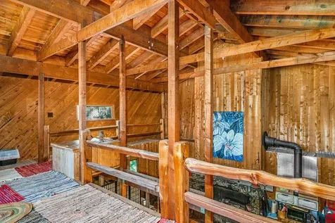 5985 Highway 1 Silver Bay MN 55614
