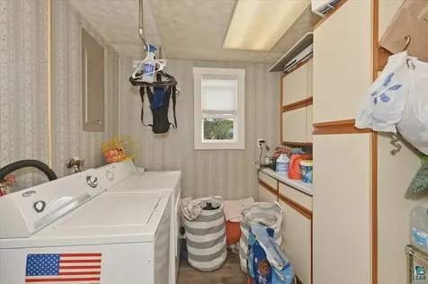 5005 E 2nd Street Superior WI 54880