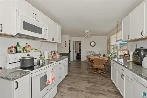 5005 E 2nd Street Superior WI 54880