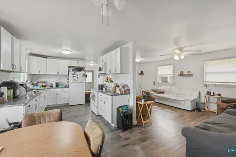 5005 E 2nd Street Superior WI 54880