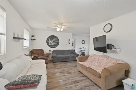 5005 E 2nd Street Superior WI 54880