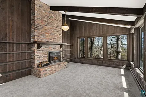 2207 Heather Avenue Duluth MN 55803
