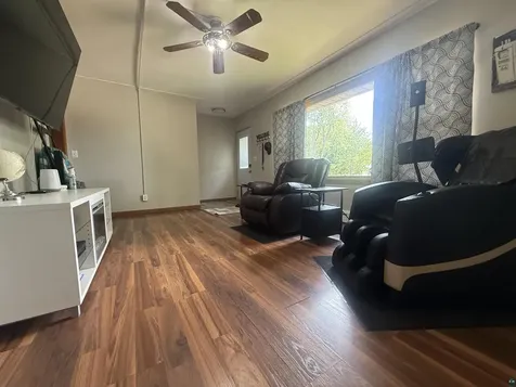 8 13th Street NW Chisholm MN 55719