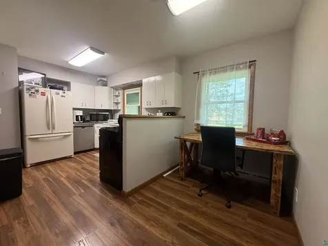 8 13th Street NW Chisholm MN 55719