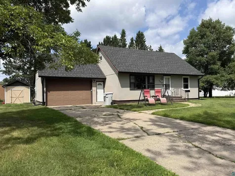 8 13th Street NW Chisholm MN 55719