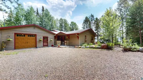 128 Wesley Lane Grand Marais MN 55604