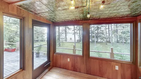 128 Wesley Lane Grand Marais MN 55604