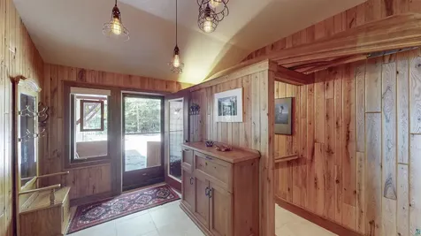 128 Wesley Lane Grand Marais MN 55604