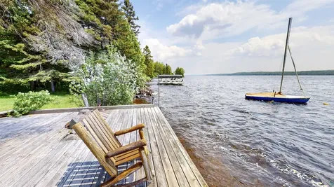 128 Wesley Lane Grand Marais MN 55604