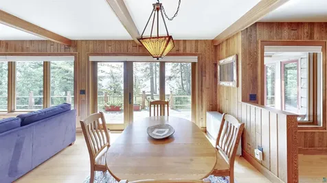128 Wesley Lane Grand Marais MN 55604