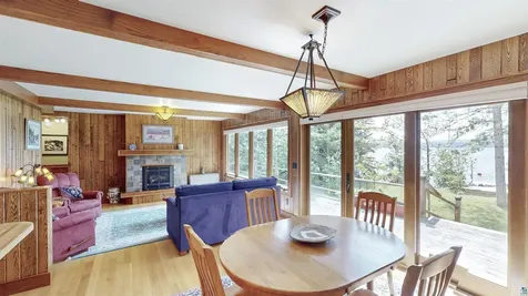 128 Wesley Lane Grand Marais MN 55604