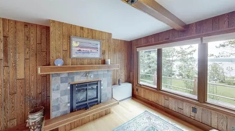128 Wesley Lane Grand Marais MN 55604