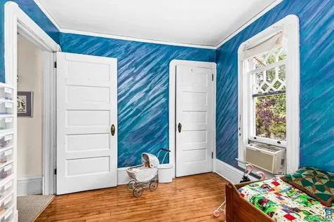 1601 E 4th Street Duluth MN 55812