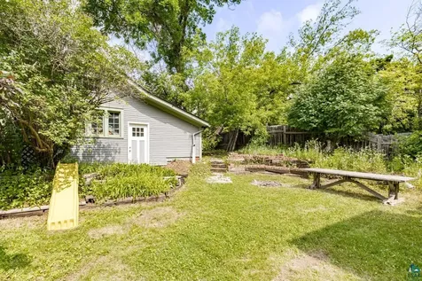 1601 E 4th Street Duluth MN 55812