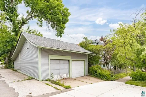 1601 E 4th Street Duluth MN 55812