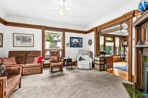 1601 E 4th Street Duluth MN 55812