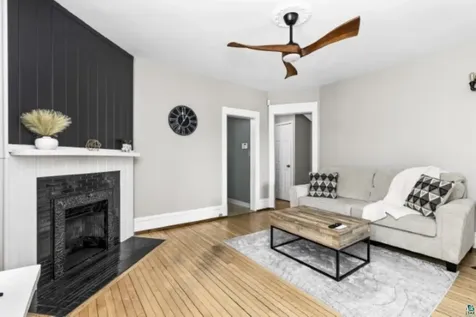 209-211 E 3rd Street Duluth MN 55805