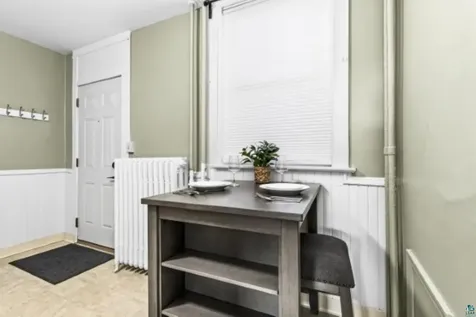 209-211 E 3rd Street Duluth MN 55805