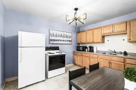 209-211 E 3rd Street Duluth MN 55805