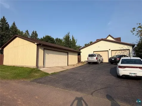 401 River Bluff Avenue Sandstone MN 55072