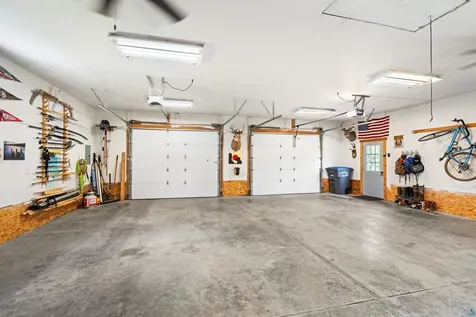 4274 W Pioneer Road Duluth MN 55803