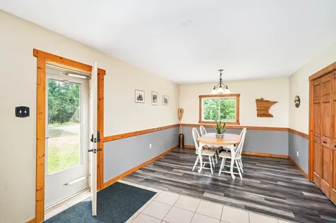 4274 W Pioneer Road Duluth MN 55803