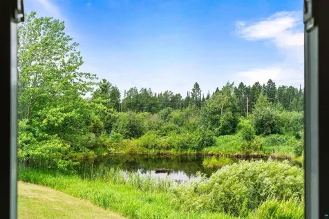 4274 W Pioneer Road Duluth MN 55803