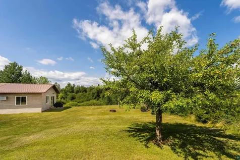 4274 W Pioneer Road Duluth MN 55803