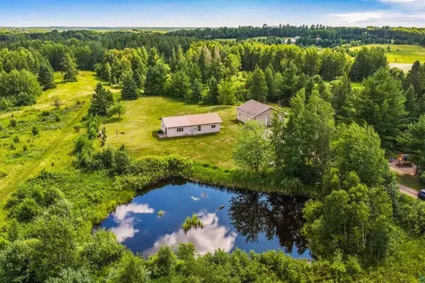 4274 W Pioneer Road Duluth MN 55803