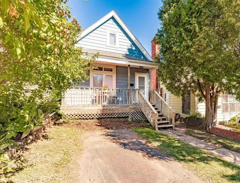 422 N 15th Avenue E Duluth MN 55805