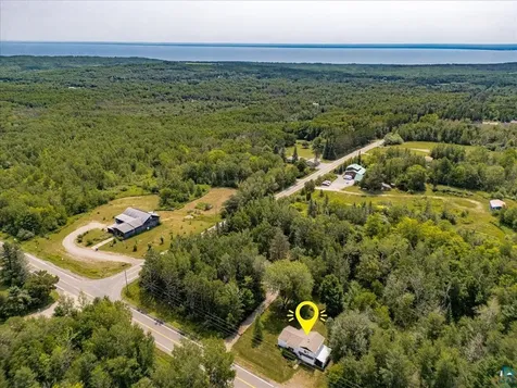 3310 Strand Road Duluth MN 55803