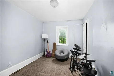 1628 Oakes Avenue Superior WI 54880
