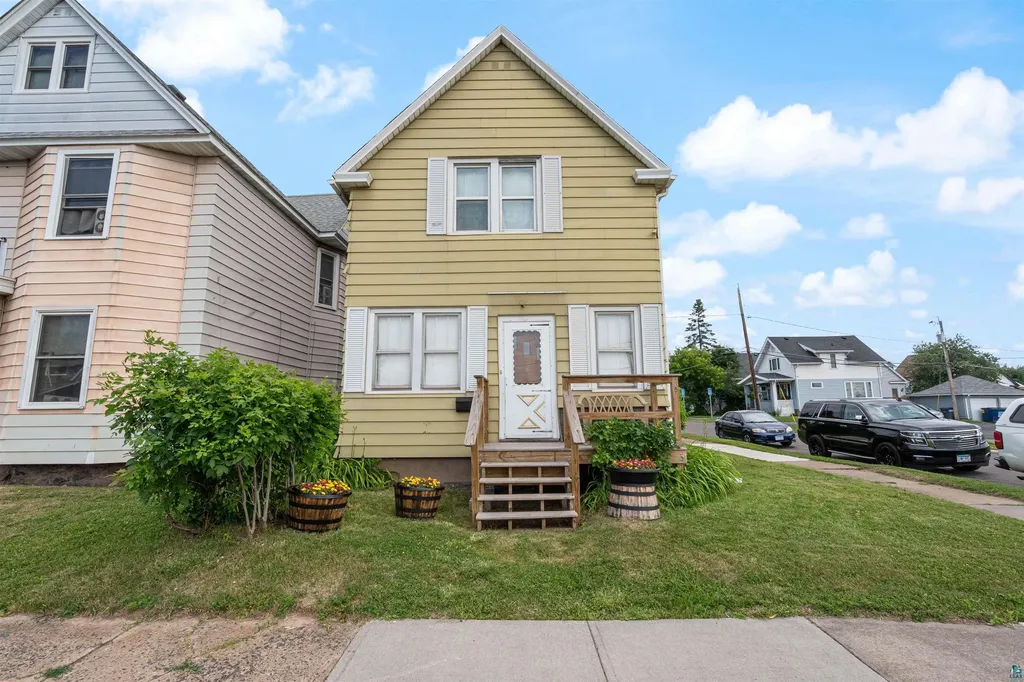 3201 Chestnut Street Duluth MN 55806