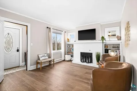 32 Laurel Avenue Superior WI 54880
