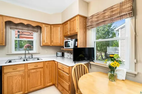 5306 Oneida Street Duluth MN 55804