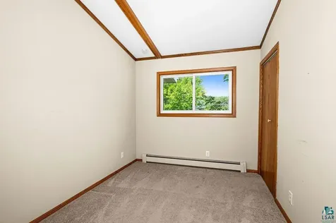 6086 Seville Road Duluth MN 55811