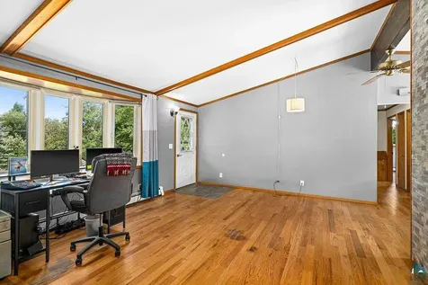 6086 Seville Road Duluth MN 55811